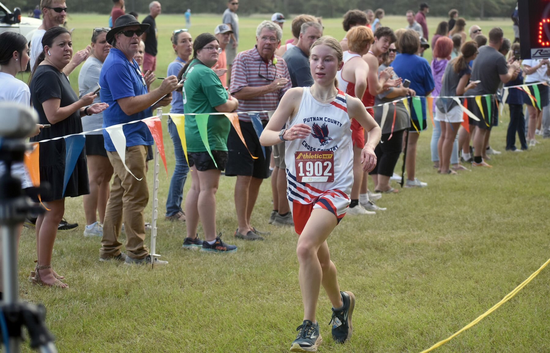 Hannah Erickson Triumphs at 2024 Bulldog Dash 5K Race BVM Sports