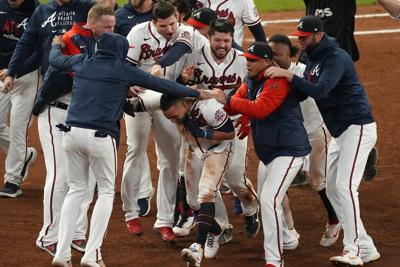 Another walk-off: Braves beat Dodgers 5-4, lead NLCS 2-0