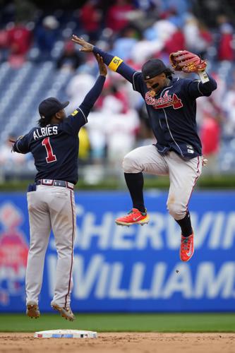 Ozuna homers during 5-run 10th inning, Braves beat Phillies 5-1 for 8th  straight win