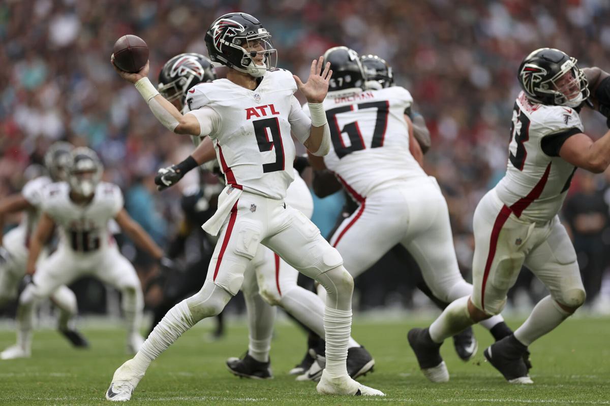 Falcons QB Ridder delivers mixed results in debut as starter