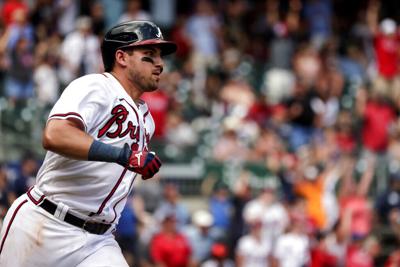 Riley double in 9th lifts Braves over D-backs 1-0 for sweep