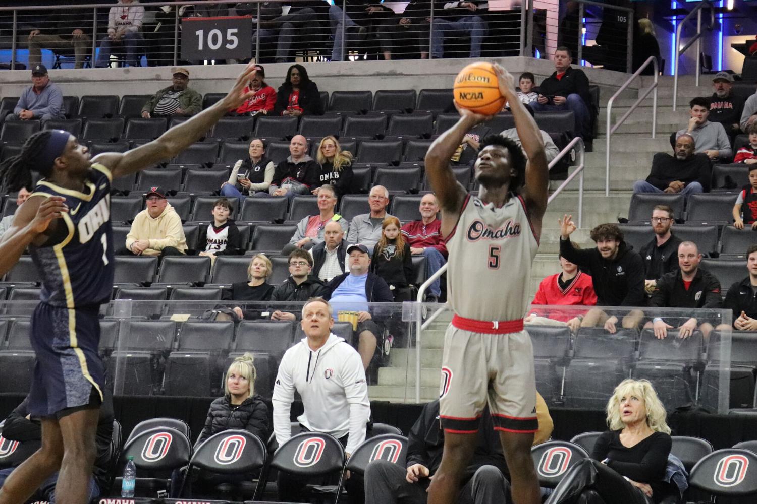 Mavs vs. the masses: Basketball and hockey wrap up regular season ...