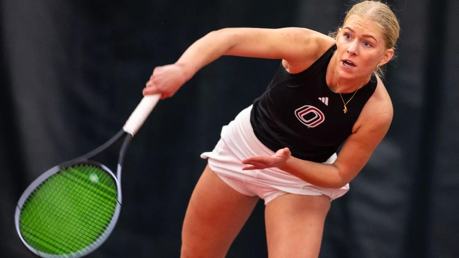 Omaha women's tennis falls in regular season finale against No. 65 Denver