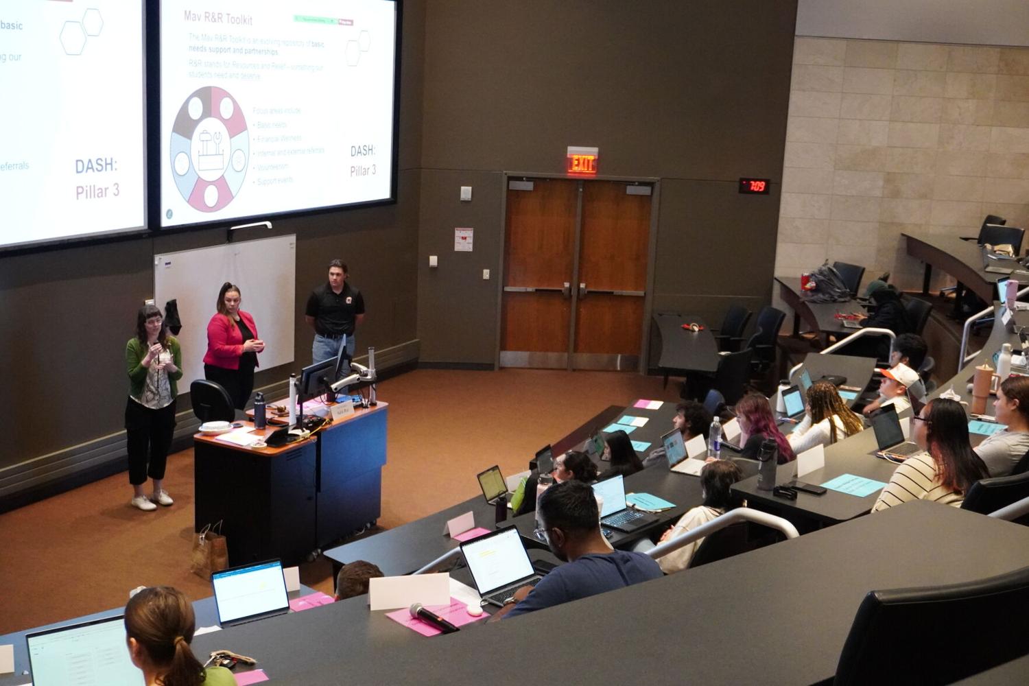 Students enter the hot seat to pitch themselves for government roles and agency directors at recent SGA meeting