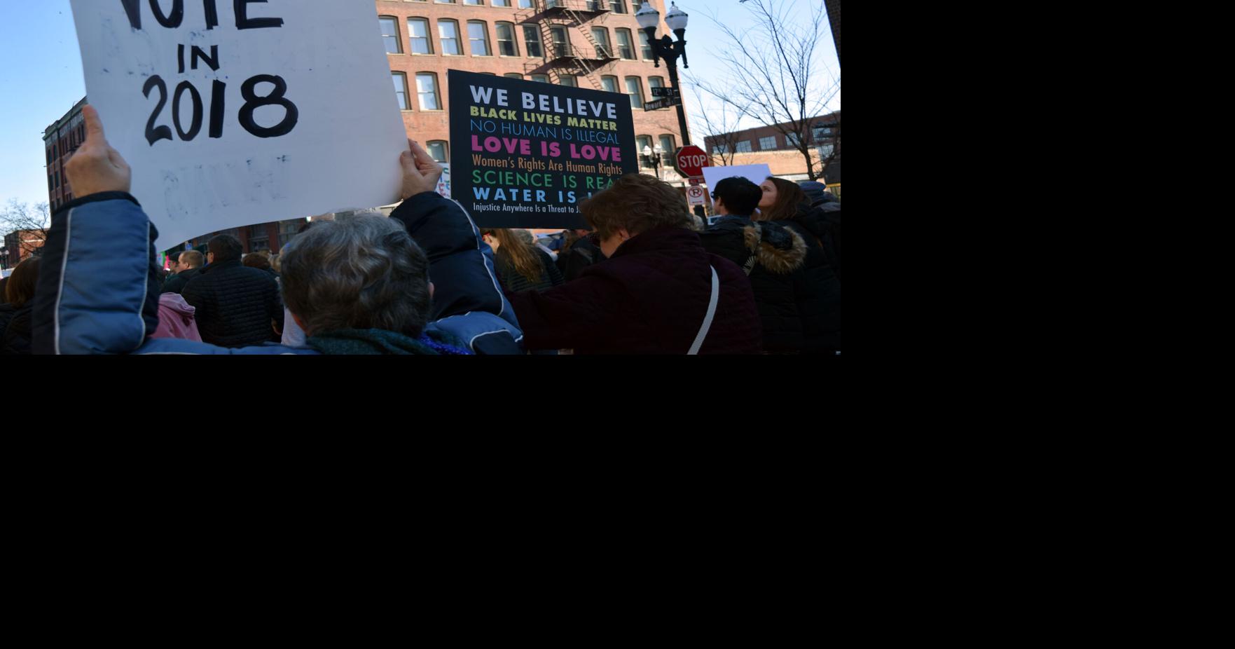 GALLERY: Inside the 2018 Omaha Women’s March | Archives | unothegateway.com