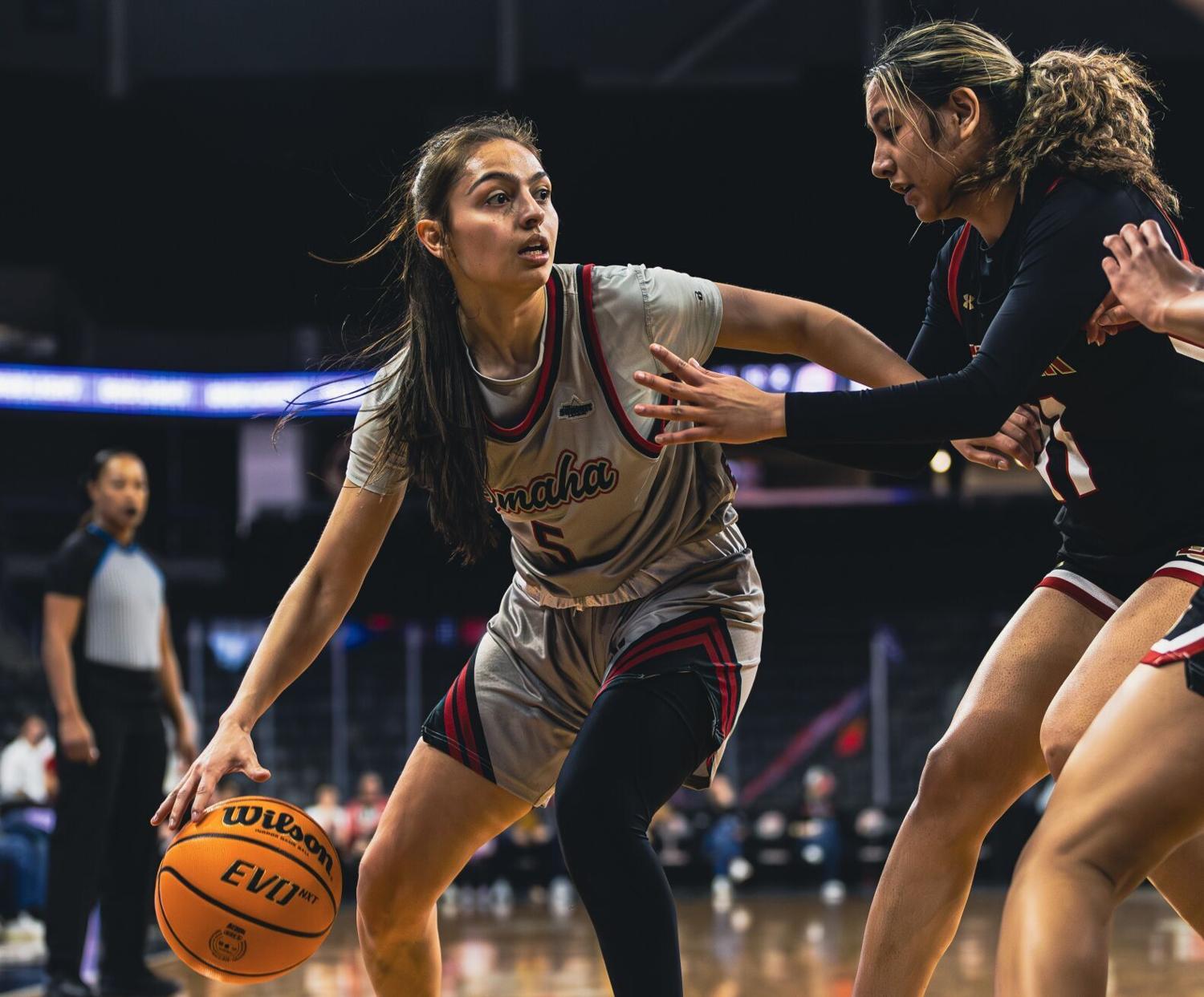 Hot shooting stretch sends Denver past Omaha in regular season finale