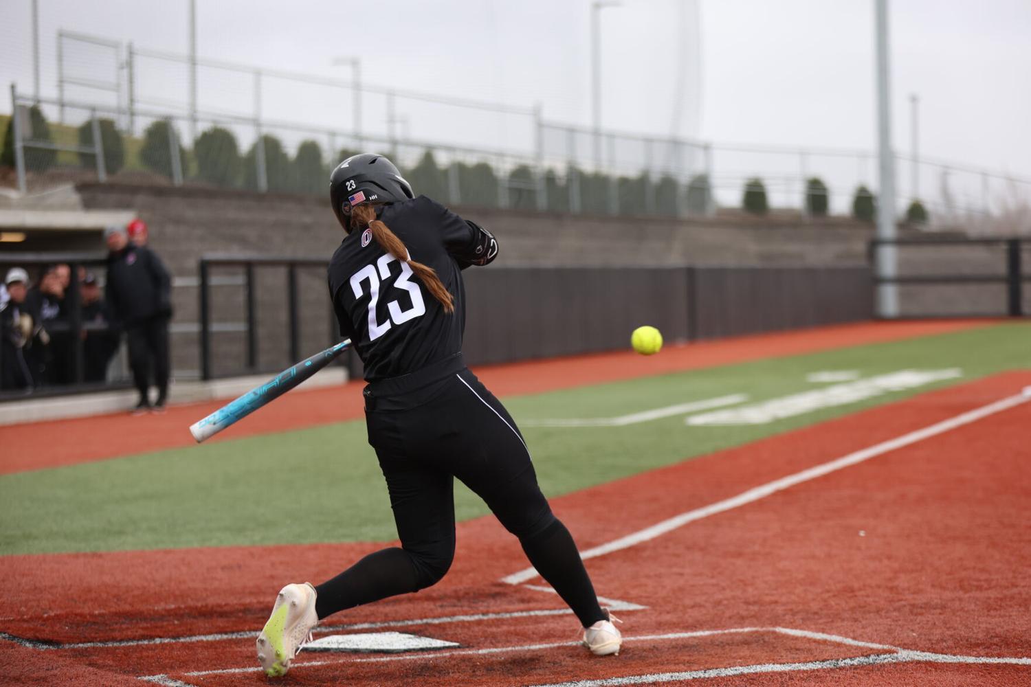 Omaha softball bounces back after first loss, tops Kennesaw State