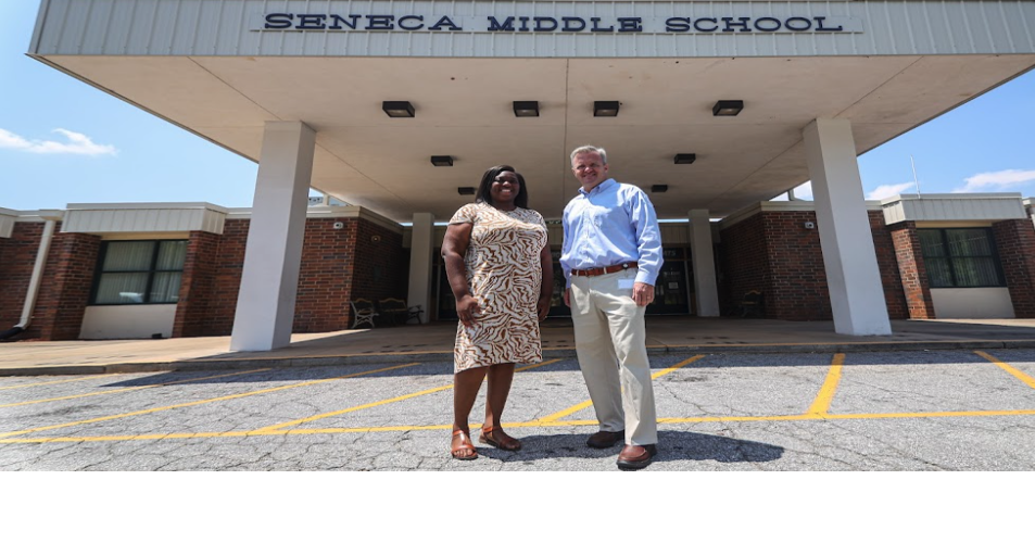 Celebrating Seneca Middle School’s last year News