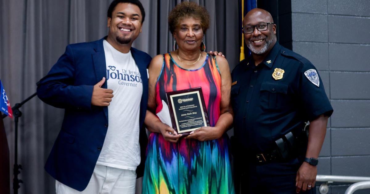 Former councilmember bestowed with Juneteenth award