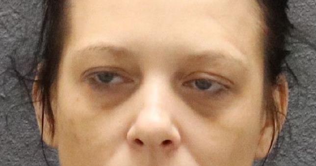 Woman accused of using stolen debit card | News | upstatetoday.com