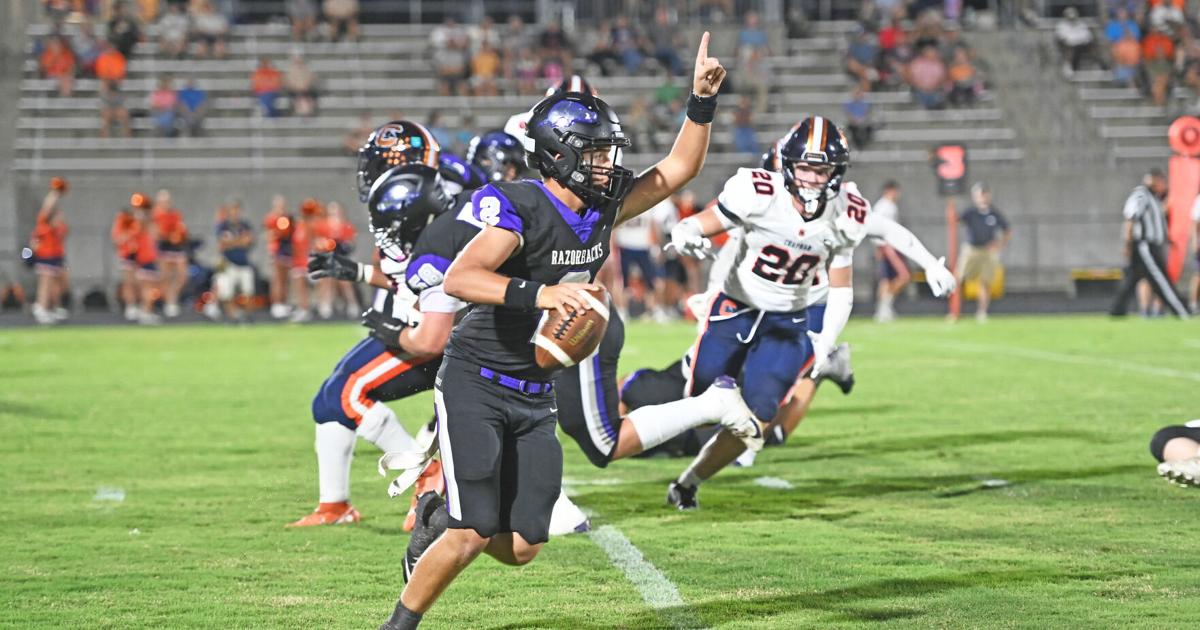 Walhalla hosts West-Oak in rivalry clash