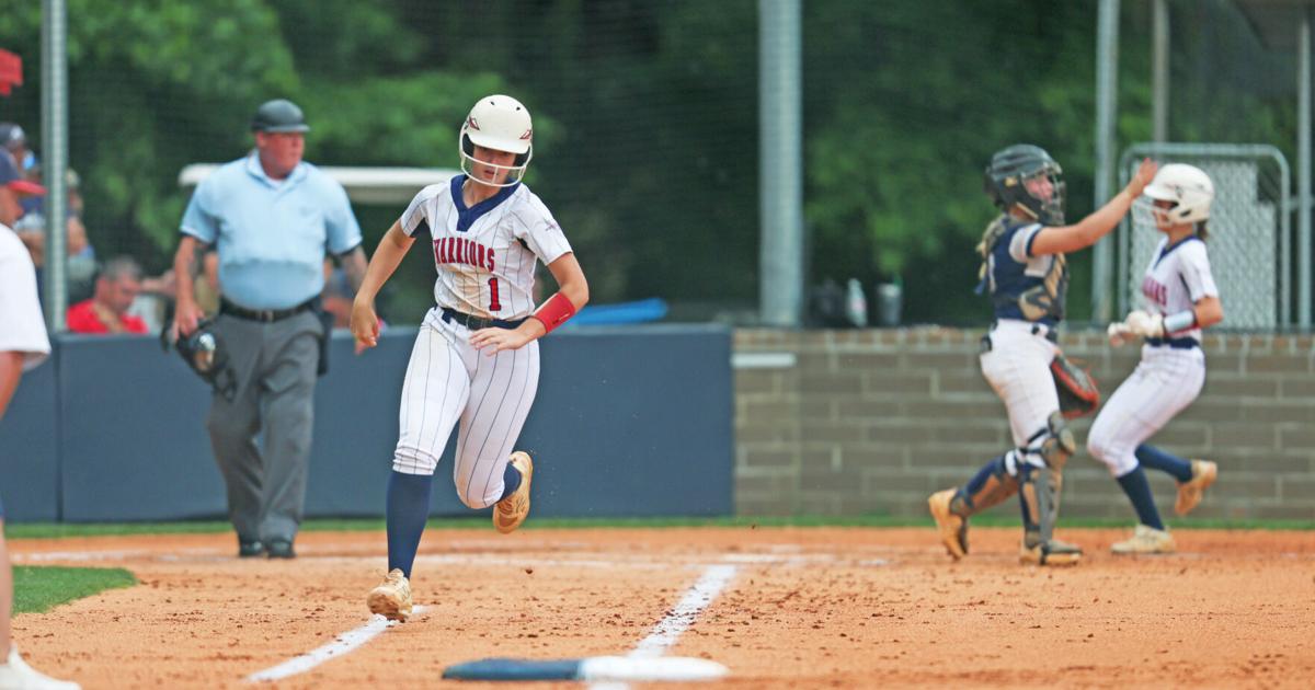 West-Oak tops Patriots, will play for district title
