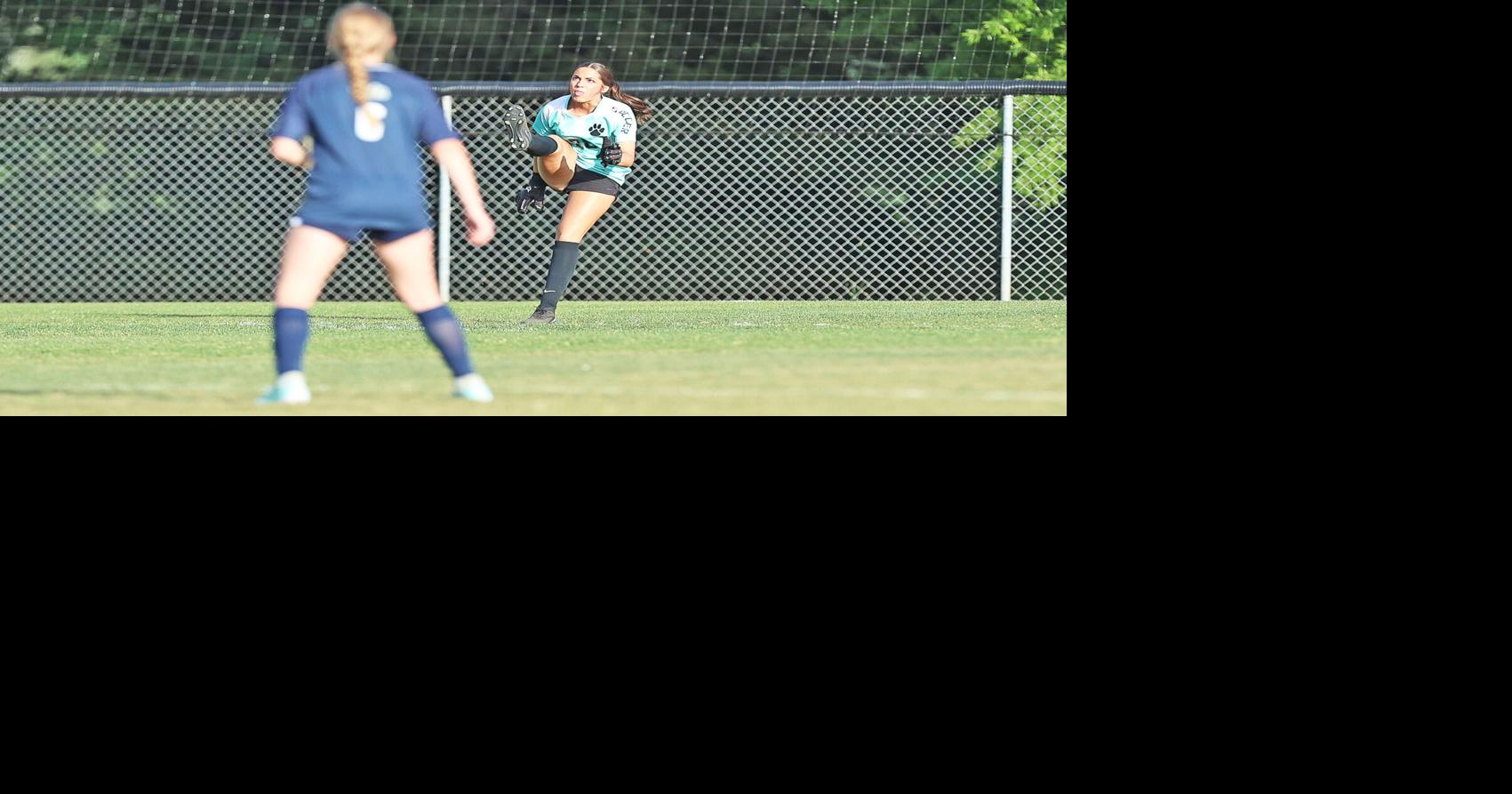 Bobcats' Barker transitions into one of state's top keepers