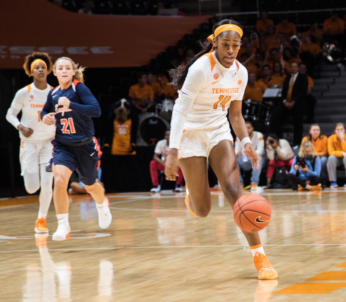 Photo Gallery Women S Basketball Vs Carson Newman Gallery