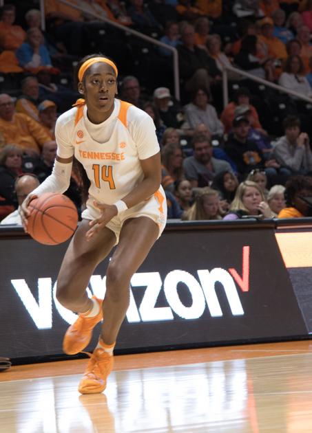 Photo Gallery Women S Basketball Vs Presbyterian Gallery Utdailybeacon Com