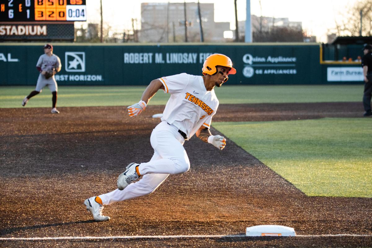 Tennessee bounces back, defeats Texas A&M in SEC home opener, Baseball