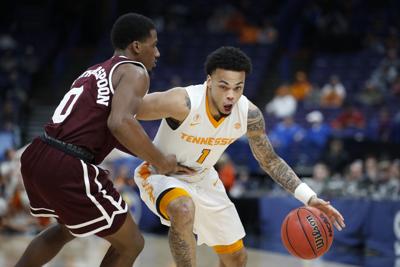 No 13 Vols Use Stellar Defense To Edge Mississippi State Men S