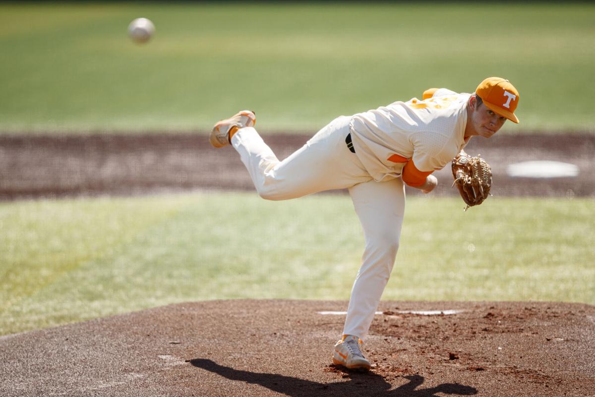 Evan Russell hits three homers to lead Tennessee baseball vs. Vanderbilt