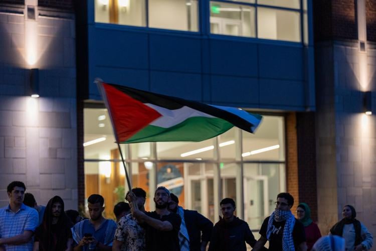 University of Tennessee posts new information, uses blue light system to make announcements to pro-Palestine demonstrators
