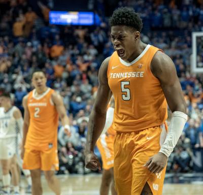 Tennessee Auburn To Face Off For Sec Tournament Title Sports Utdailybeacon Com