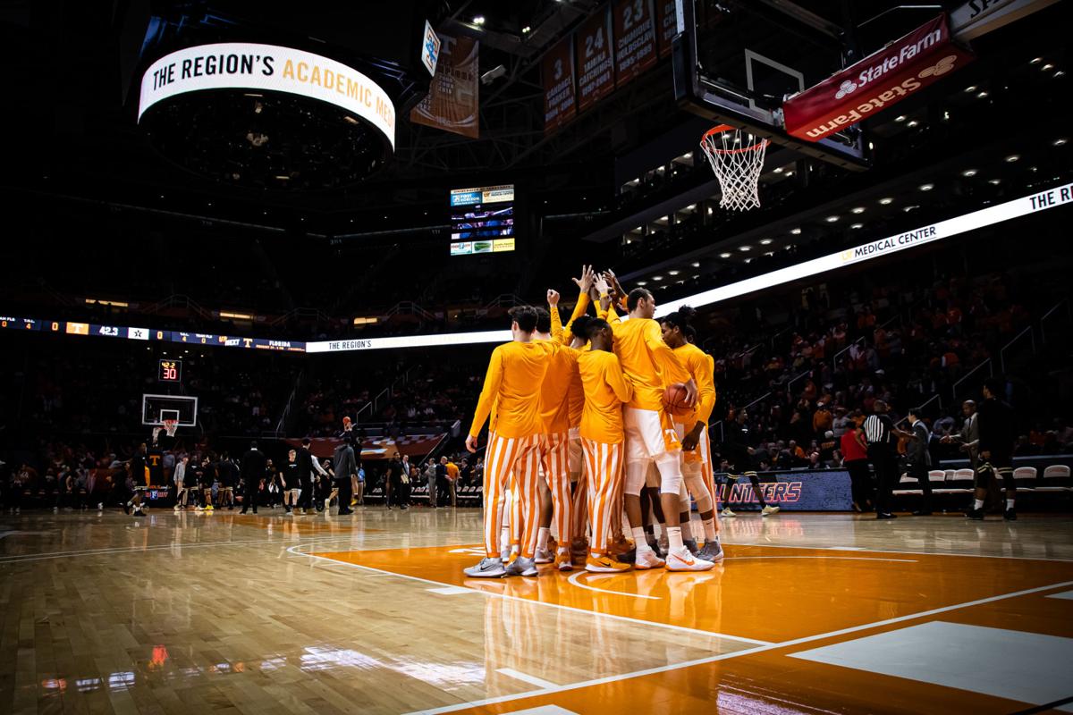 Notebook Turnovers Late Collapse Haunt Tennessee At Auburn