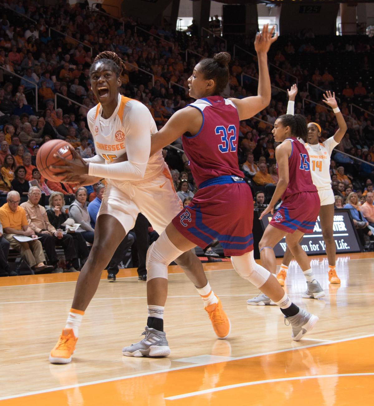 Photo Gallery Women S Basketball Vs Presbyterian Gallery Utdailybeacon Com