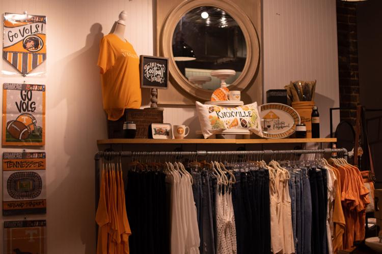 Fruit Jar Alley Photo Gallery