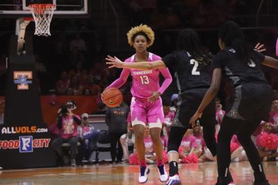 Lady Vols Defeat Rival Commodores In Knoxville Womens Basketball Utdailybeacon Com