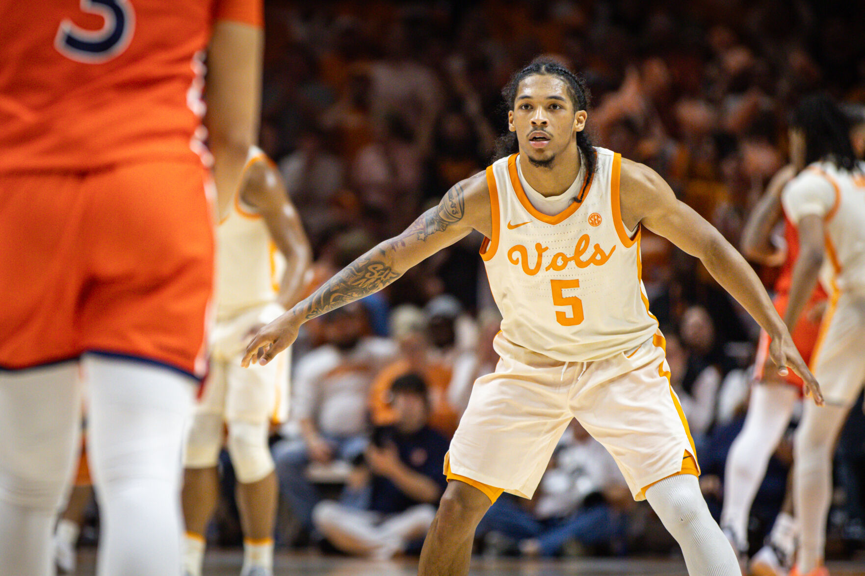 Tennessee Basketball Guard Zakai Zeigler Named SEC Defensive Player Of ...