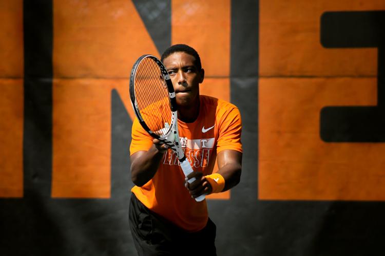 Vols clinch spot in ITA Indoor National Championship in thrilling victory