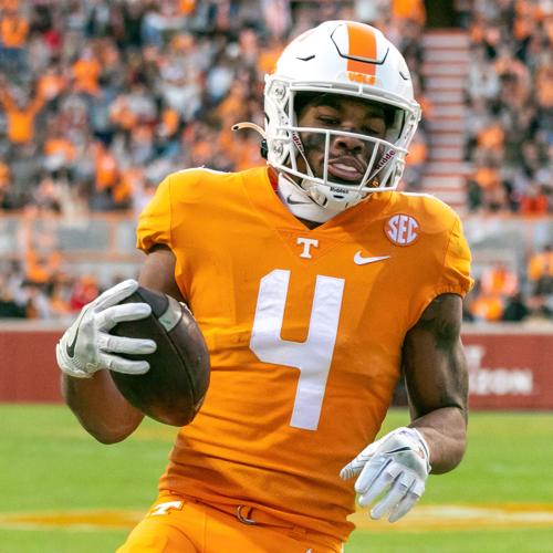 Tillman looking to guide Vols’ offense, freshmen trio to round out receivers