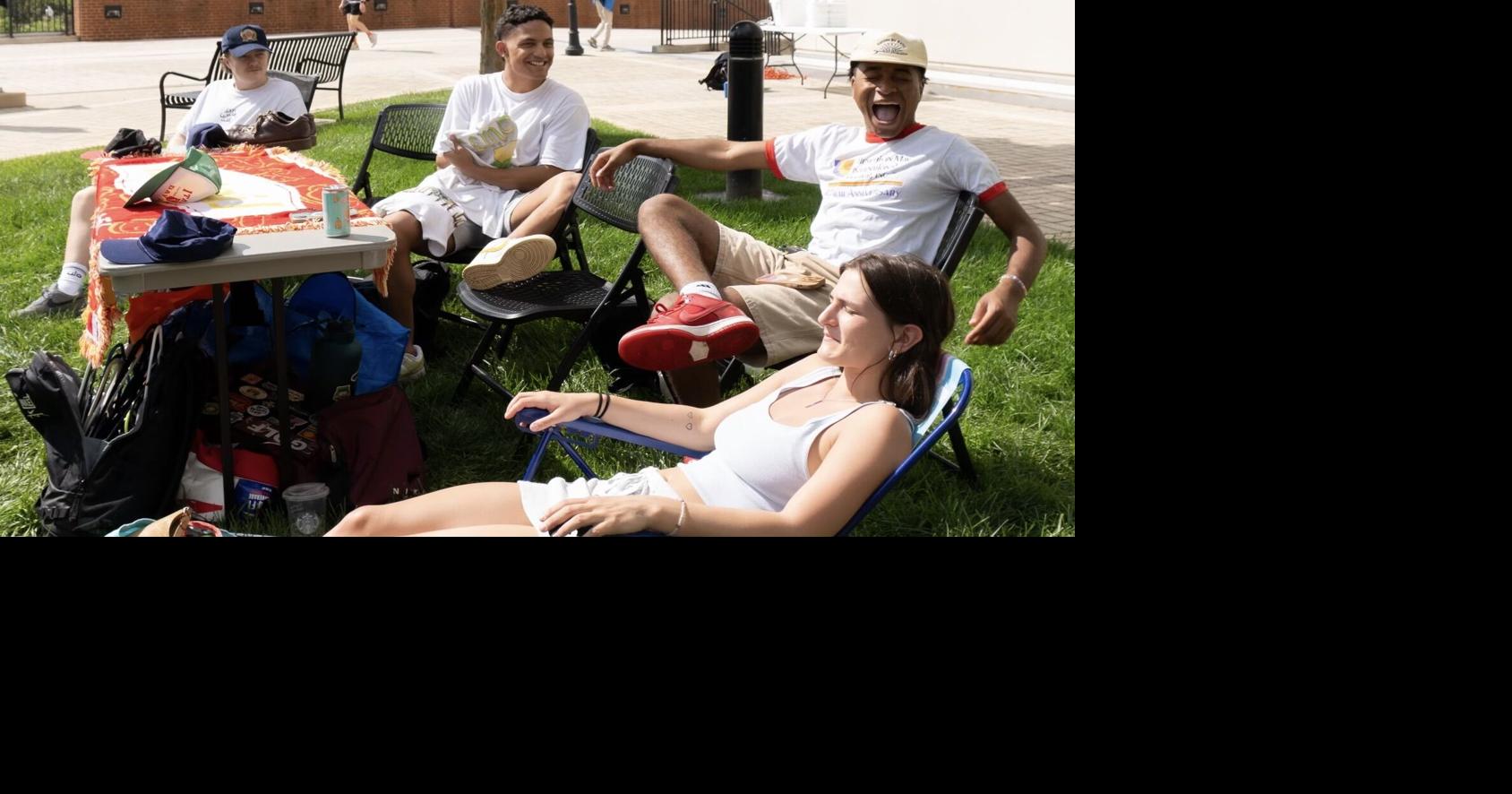 Fashion sustainability club at UT gives students environmentally friendly options to shop | Campus Events