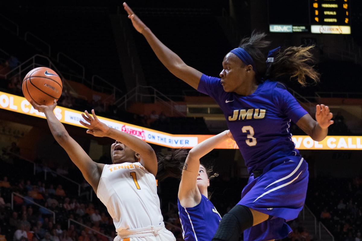 Notebook Nared Leads Lady Vols Past Dukes In Offensive Surge
