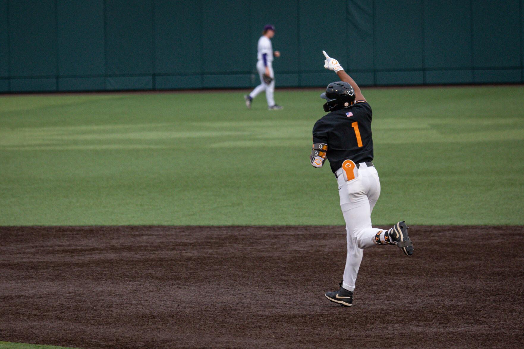 Tennessee baseball breaks program postseason singlegame home run record Baseball