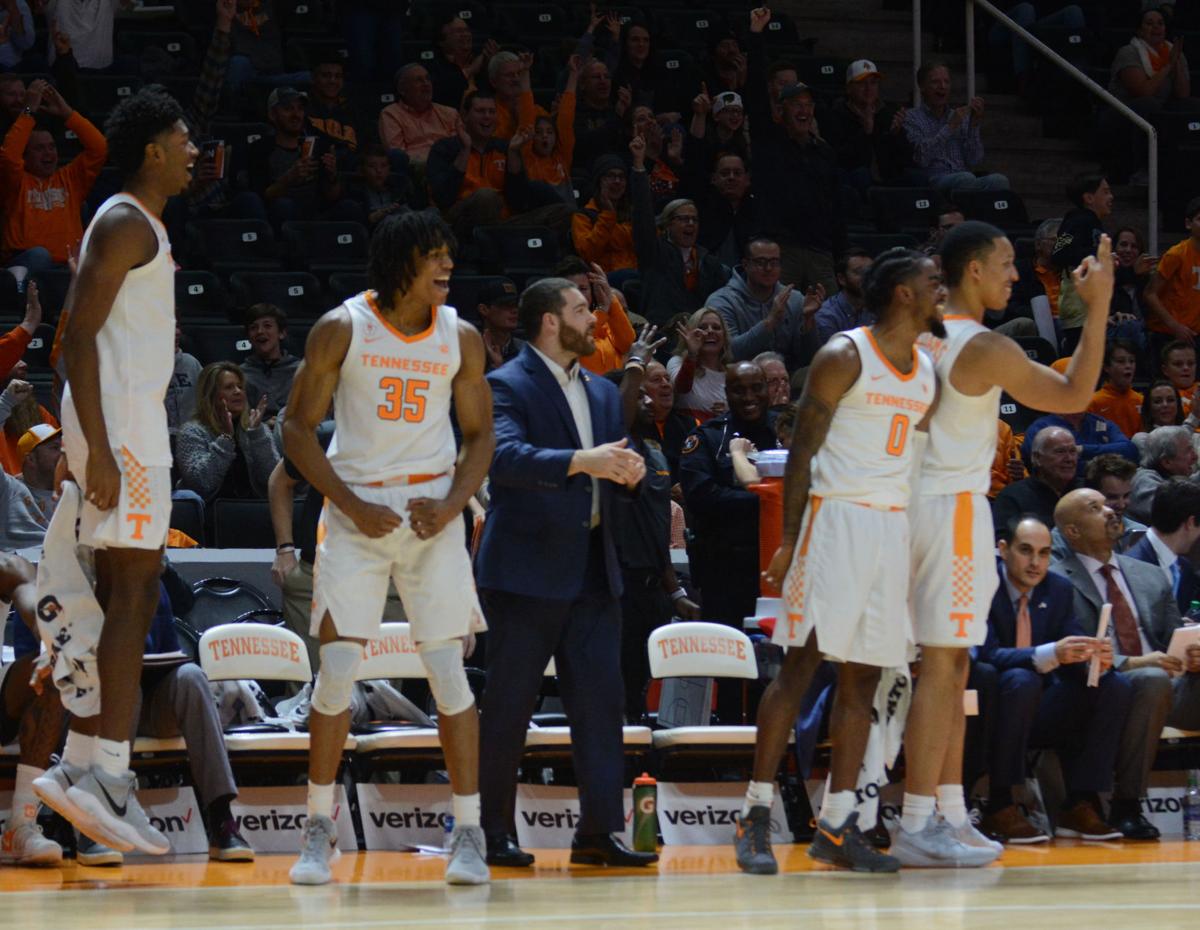 Comparing Stats From Tennessee S First 10 Games In 2017 18 Vs 2018
