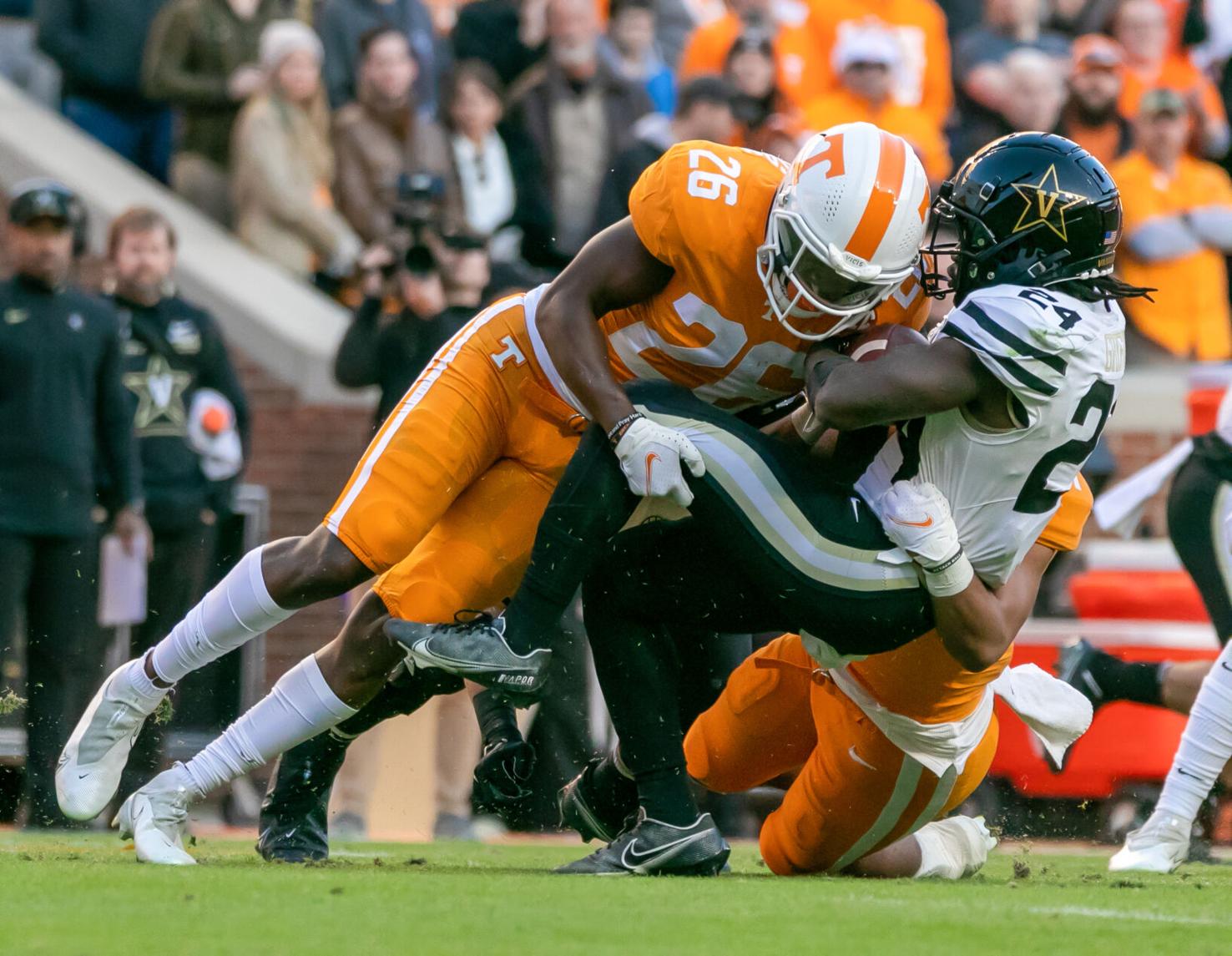 Jackson’s pick6 powers Vols past Vanderbilt Football