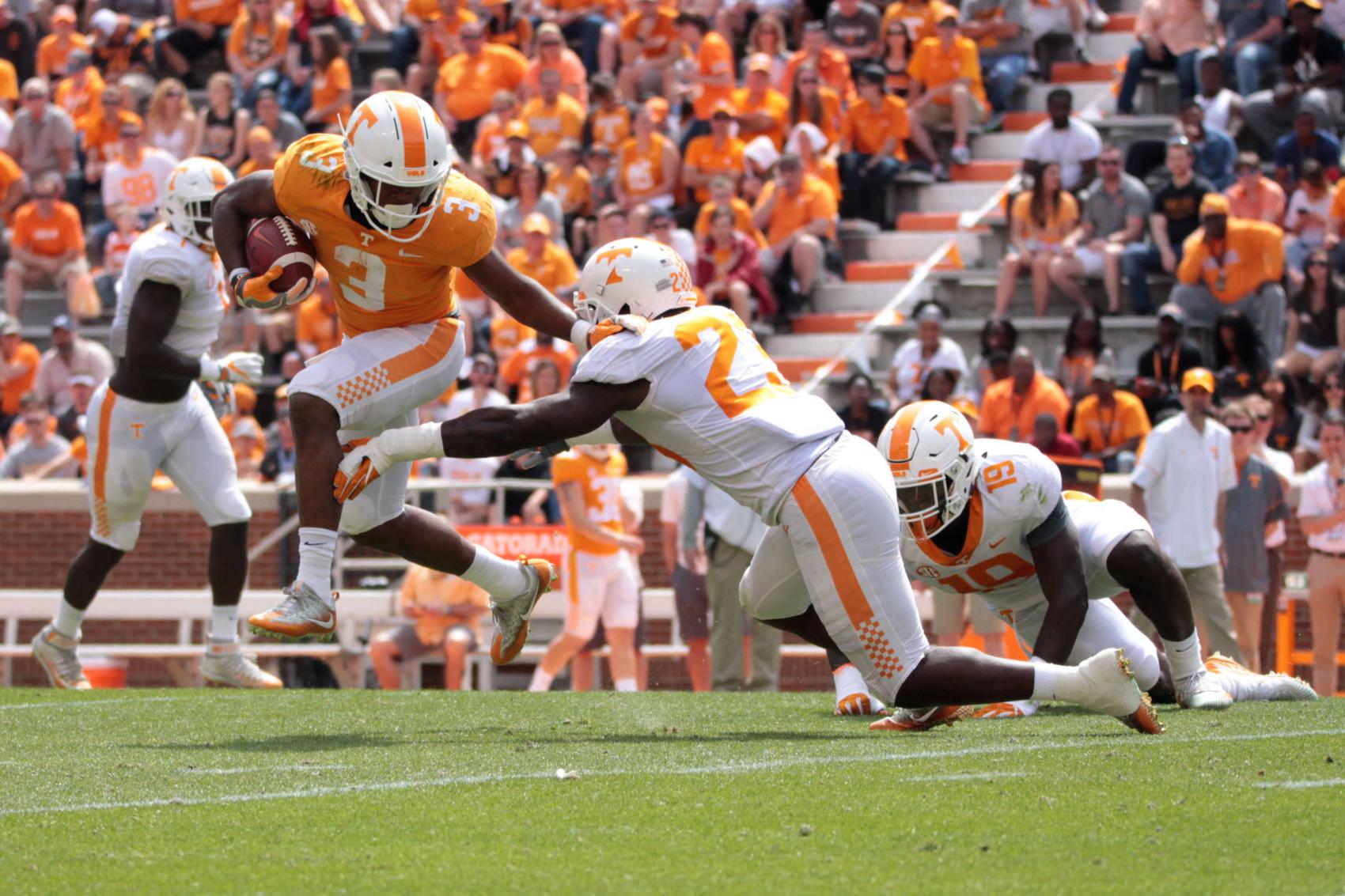 watch tennessee football game