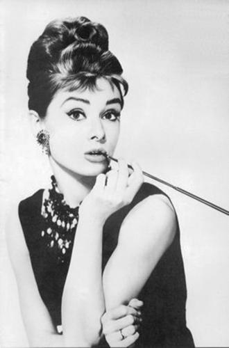 Audrey Hepburn Style: The Key Pieces to Get Her Look