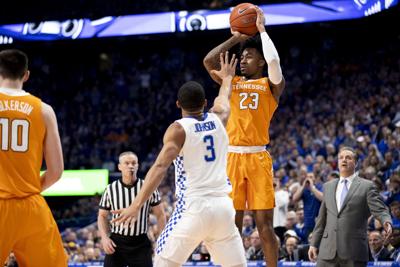 No 5 Vols Looking To Return To Form Against Vanderbilt Men S