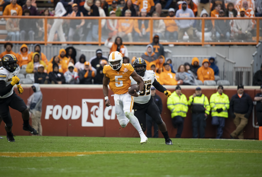 Tennessee Football: Hendon Hooker meets with 5 NFL teams, draft