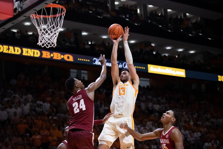 PHOTOS Men's Basketball vs. Alabama Featured Photos