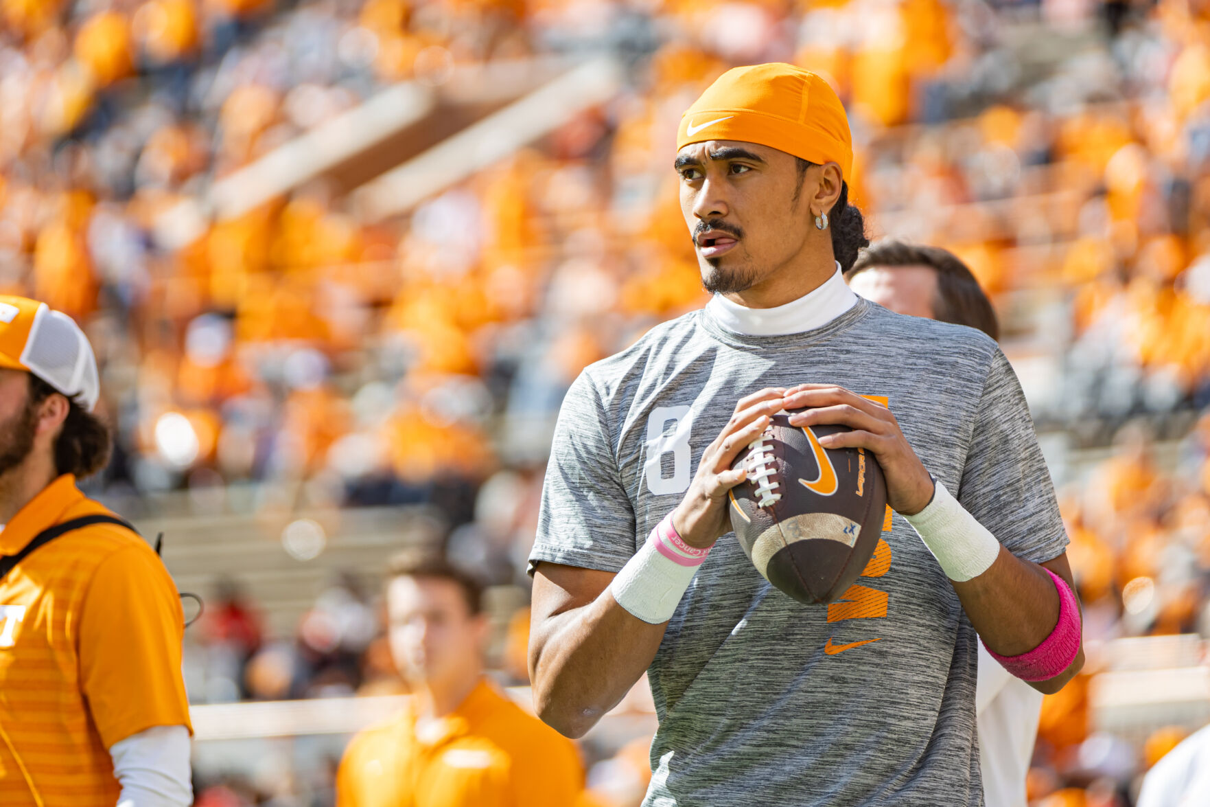 Nico Iamaleava Exits Tennessee Football Vs Alabama With Injury ...