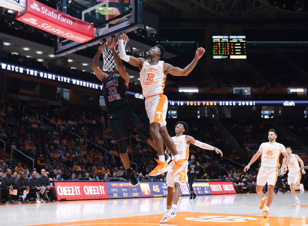 men's bball exhibition-7.jpg