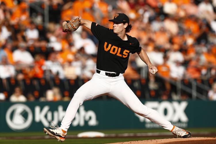 Tennessee baseball powers through South Carolina in Christian Moore’s record-breaking day