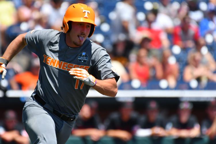 Tennessee reaches Omaha, College World Series for sixth time, Baseball