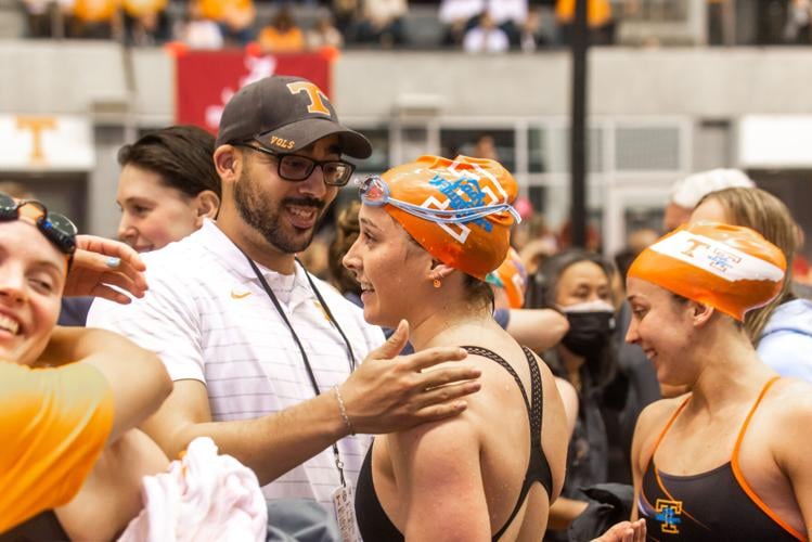 Tennessee swim takes home 4 medals on first day of SEC Championships