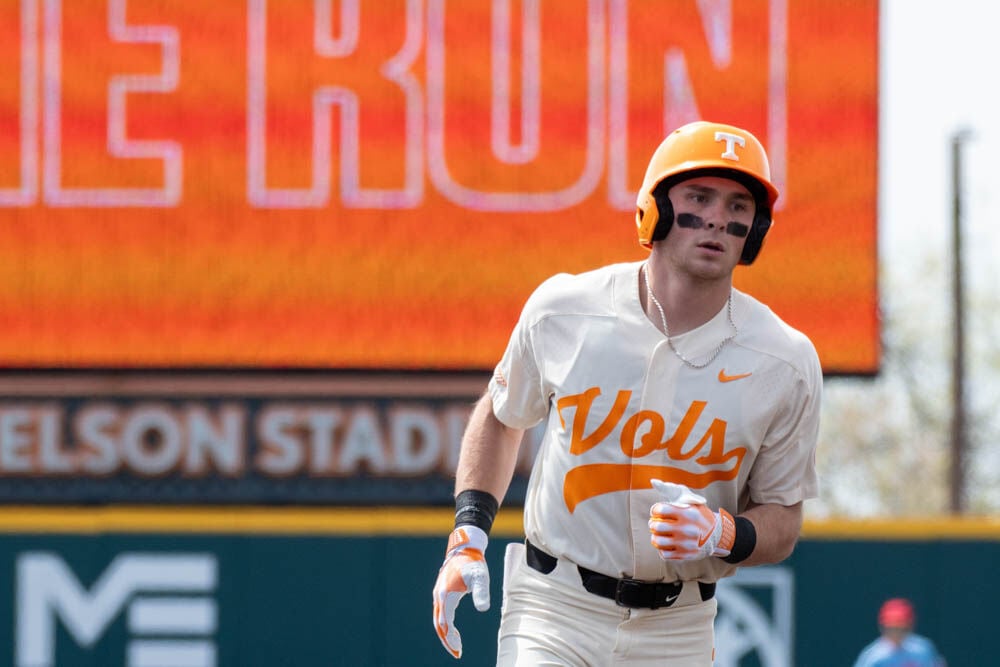 Dylan Dreiling 2-homer game pushes Tennessee baseball to intense win over  Georgia | Baseball | utdailybeacon.com