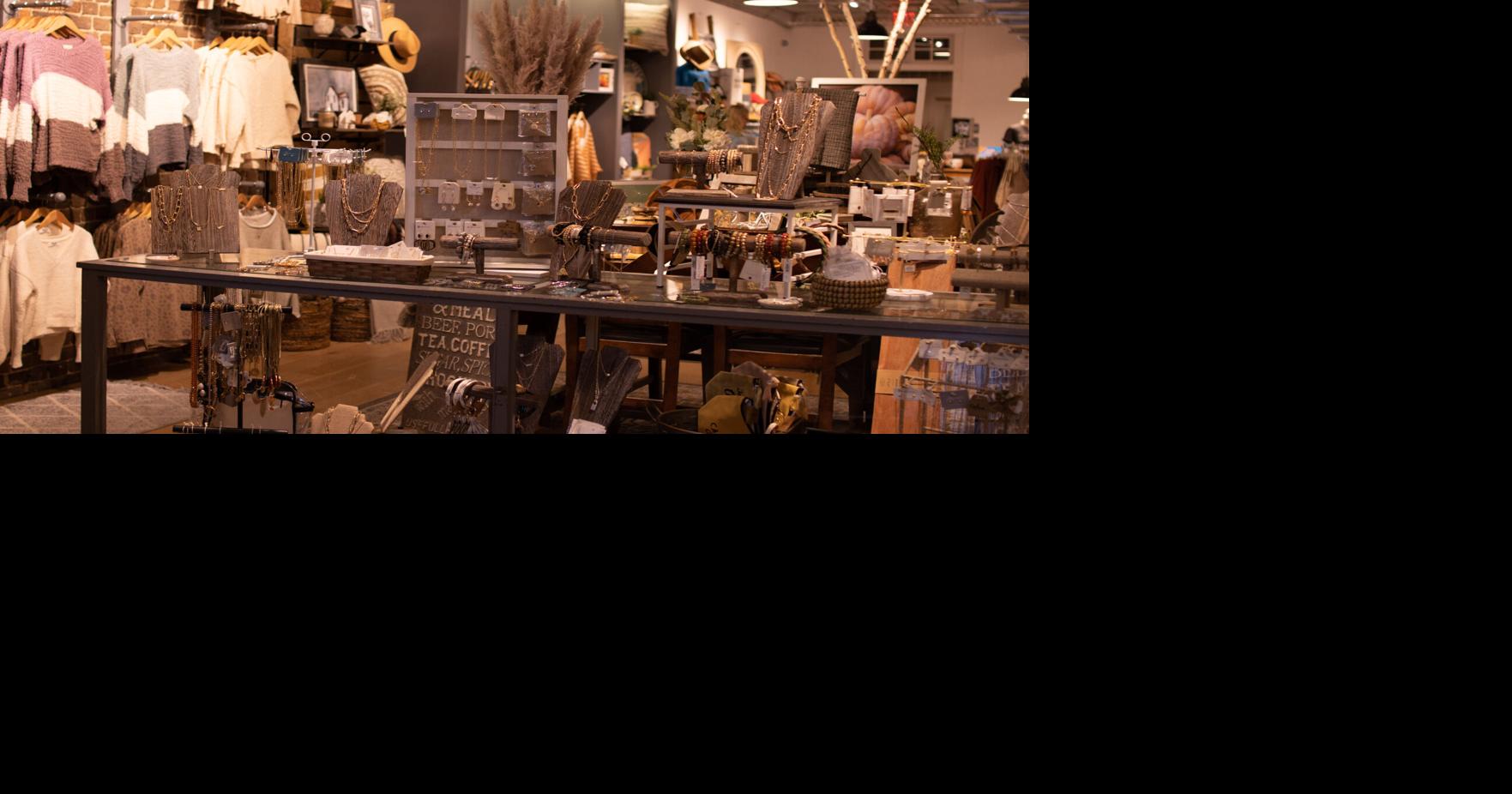 Fruit Jar Alley Photo Gallery