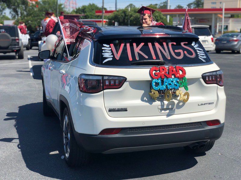 Graduation Parade Lowndes High celebrates seniors Local News