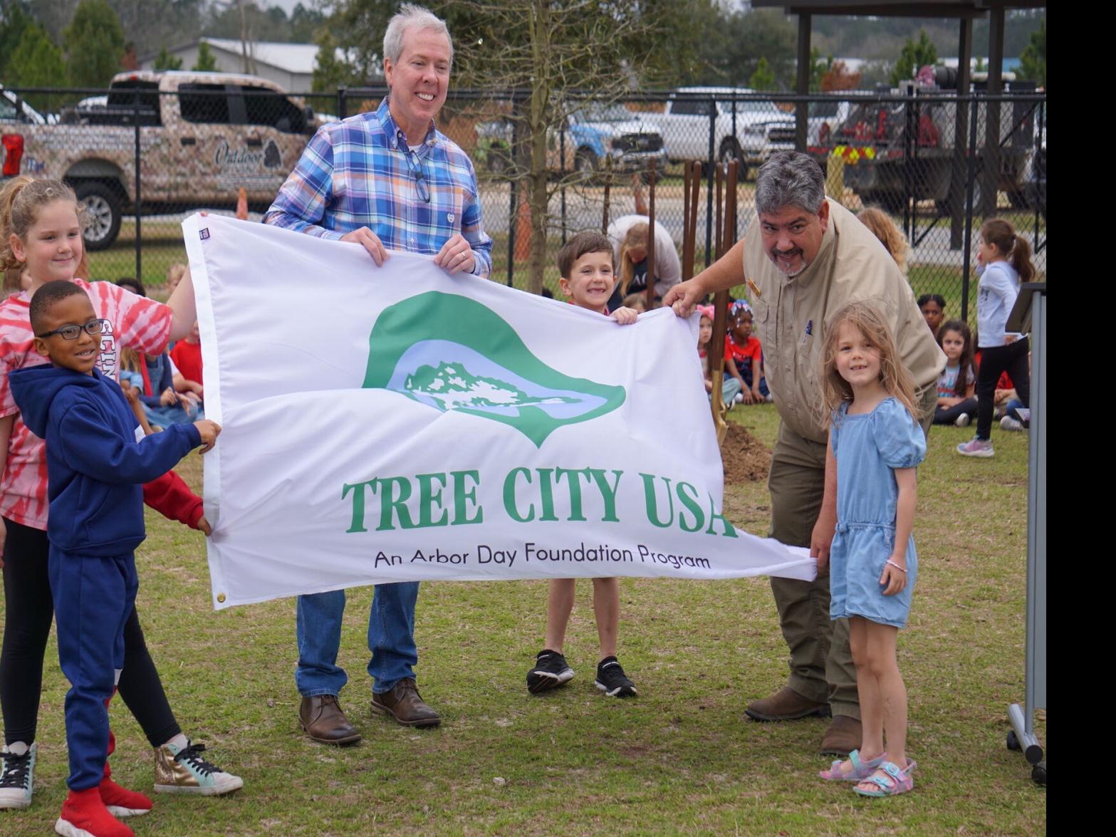 Arbor Day 2023, Jan. 21 - Brays Oaks Management District